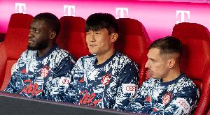 开云智能体验-德媒盘点拜仁问题：右后卫薄弱&amp;凯恩替补难寻，想卖人但未获报价