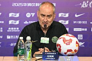 足球报：如何整合资源掌控比赛，已成为浙江队向前迈进的待解难题