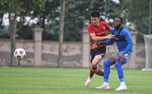 开云官网APP-有心！张威去年曾探班U23国足：国字号荣誉至高无上